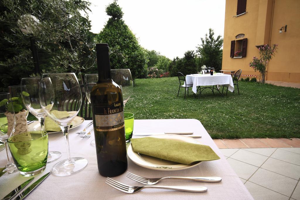 Agriturismo Gaggioli Borgo Delle Vigne Zola Predosa Exterior foto